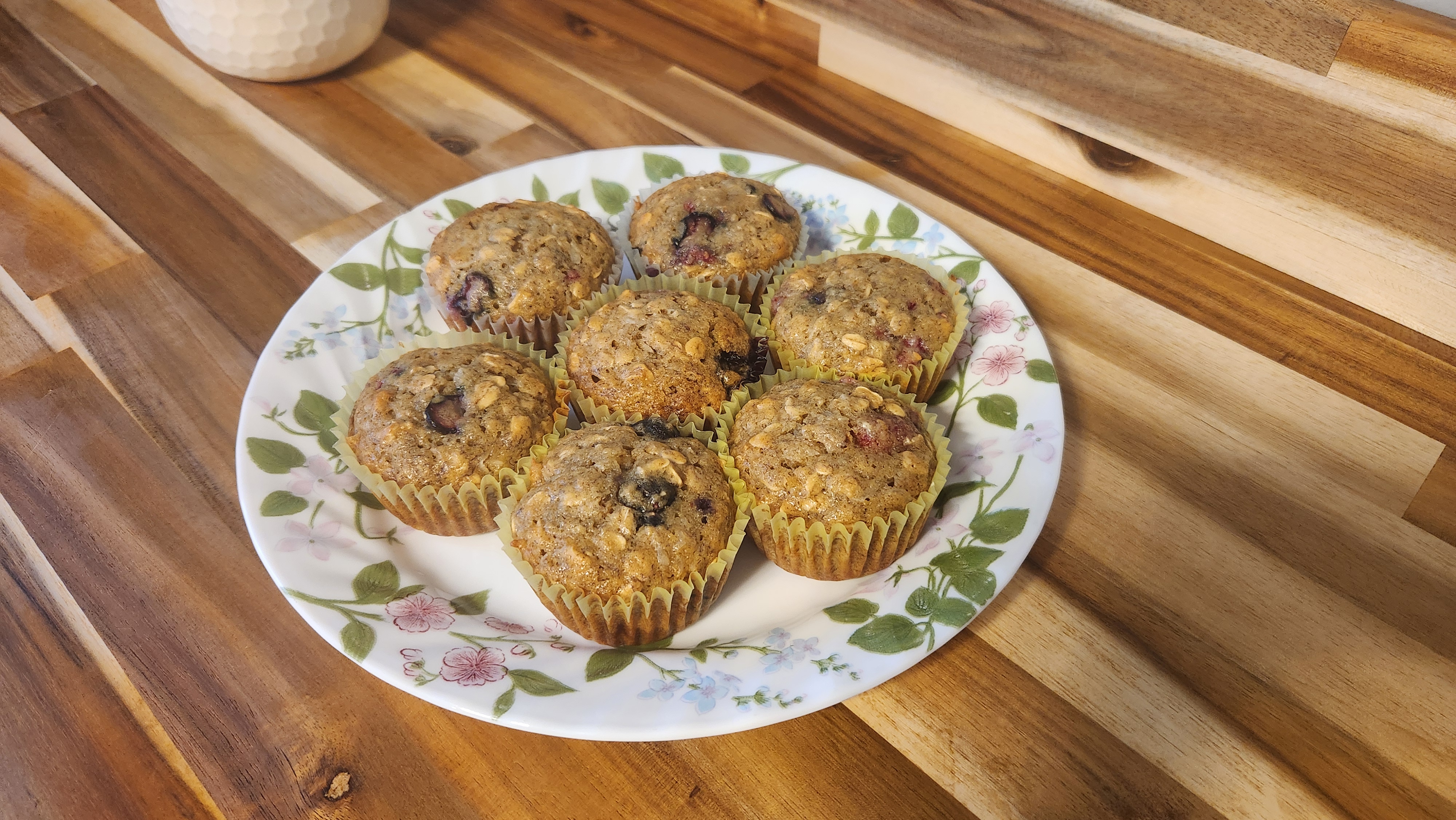 Banana Berry Oat Muffins (Toddler Approved)